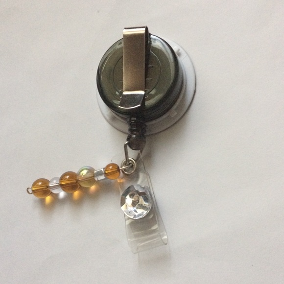 🆕 ‘This Nurse Needs Coffee’ Badge Holder - Picture 2 of 2